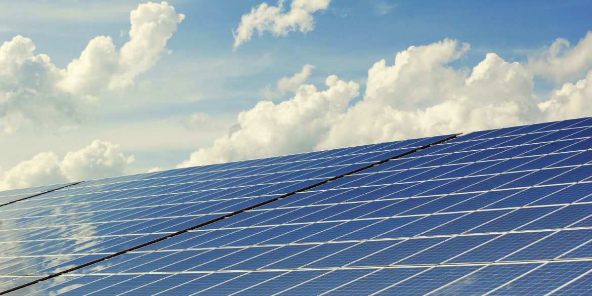 Tendencias del recurso solar: Cambios en la cobertura de nubes y en la densidad de la vegetación y sus consecuencias para el rendimiento fotovoltaico
