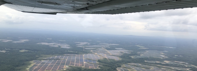 Zeitview garantiza la calidad de la inspección de sistemas energéticos avanzados con SolarAnywhere